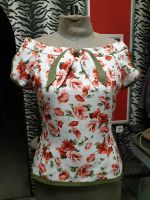 The blouse was sewn by Vera Olkhovskaya according to the finished pattern of Vera Olkhovskaya