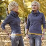 Muster eines einfachen Sweatshirts mit Rollkragen und Raglanärmeln für Damen, Foto 1