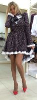 Foto de un vestido desmontable de bricolaje con una manga larga con una linterna según un patrón