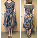 Letné šaty so zníženou sukňou na klinovom vzore foto 3